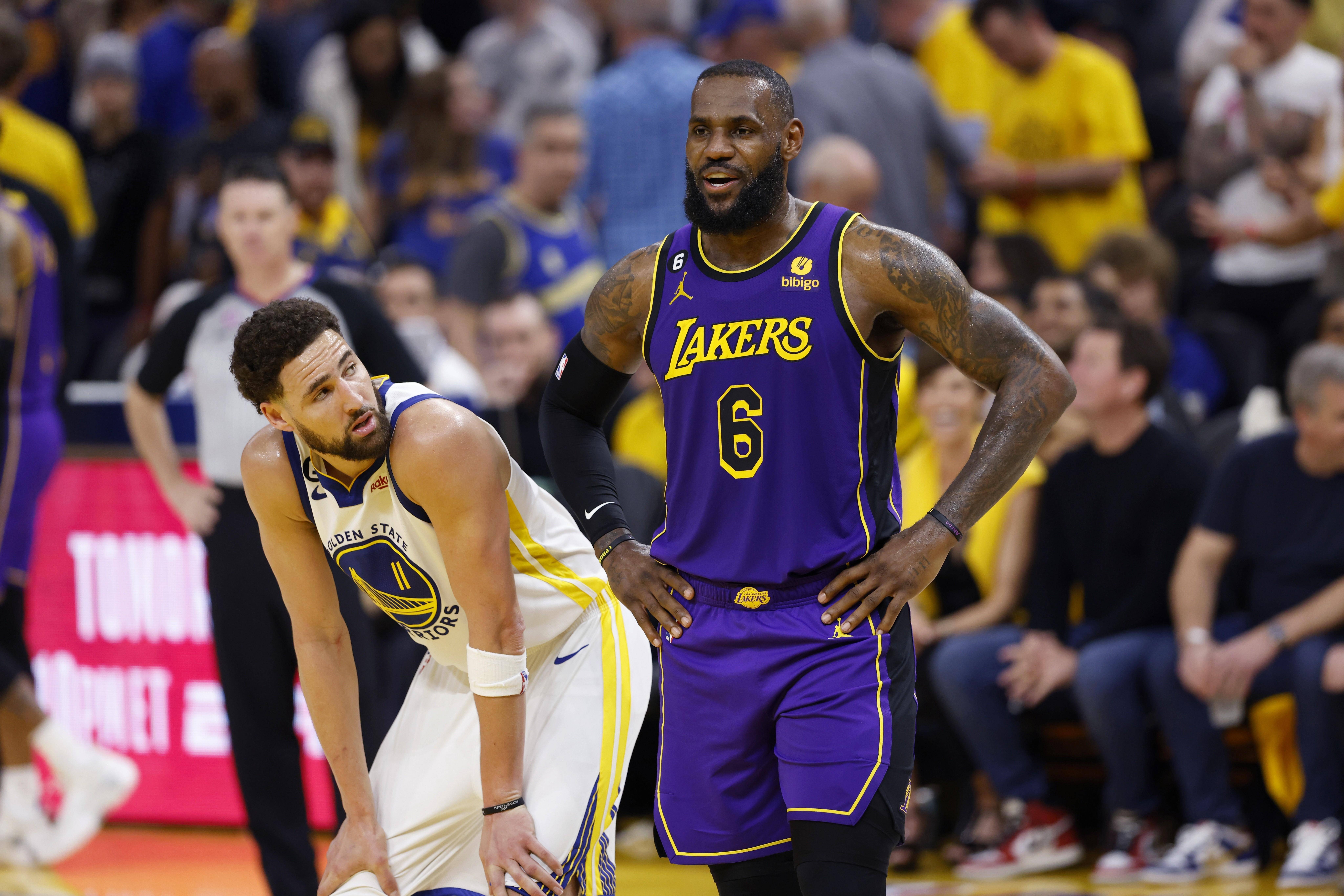 詹姆斯伤愈归来，湖人重返榜首的希望渐浓的简单介绍