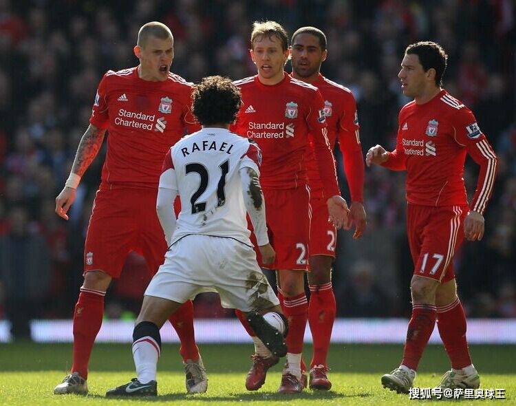-英超比赛重燃战火,利物浦对阵曼联