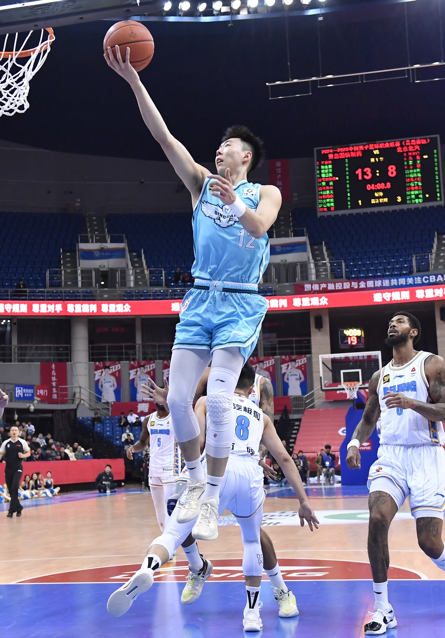 关于青岛篮球队击败对手,实现胜利突破的信息 关于青岛篮球队击败对手,实现胜利突破的信息