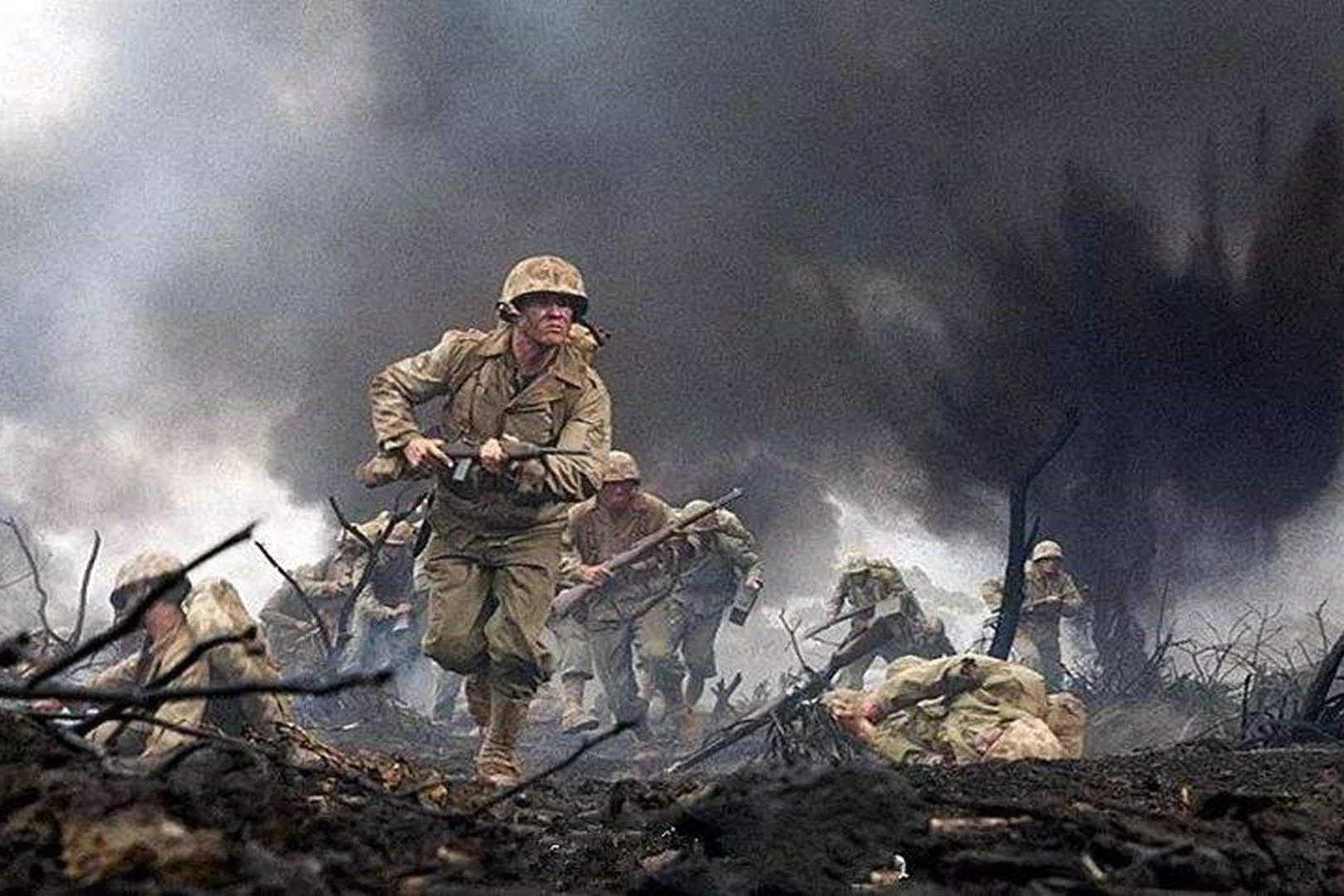 德国与荷兰展开激烈战役,争夺晋级机会 德国与荷兰展开激烈战役,争夺晋级机会