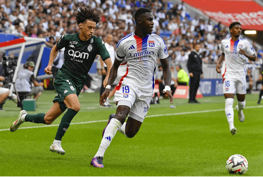 -摩纳哥客场逆袭,击败图卢兹收获关键胜利