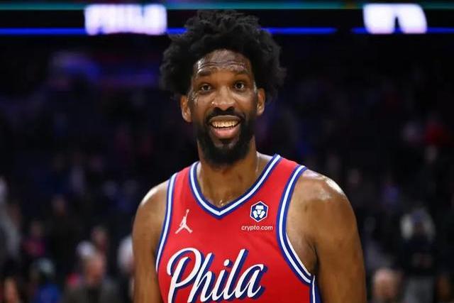 人客场击败黄蜂,终结两连败的简单介绍 人客场击败黄蜂,终结两连败的简单介绍