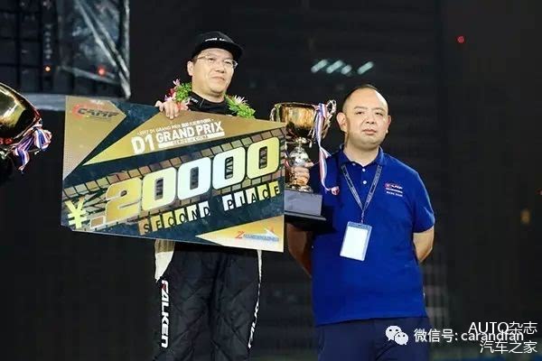 南非运动员再度登上领奖台,取得佳绩 南非运动员再度登上领奖台,取得佳绩