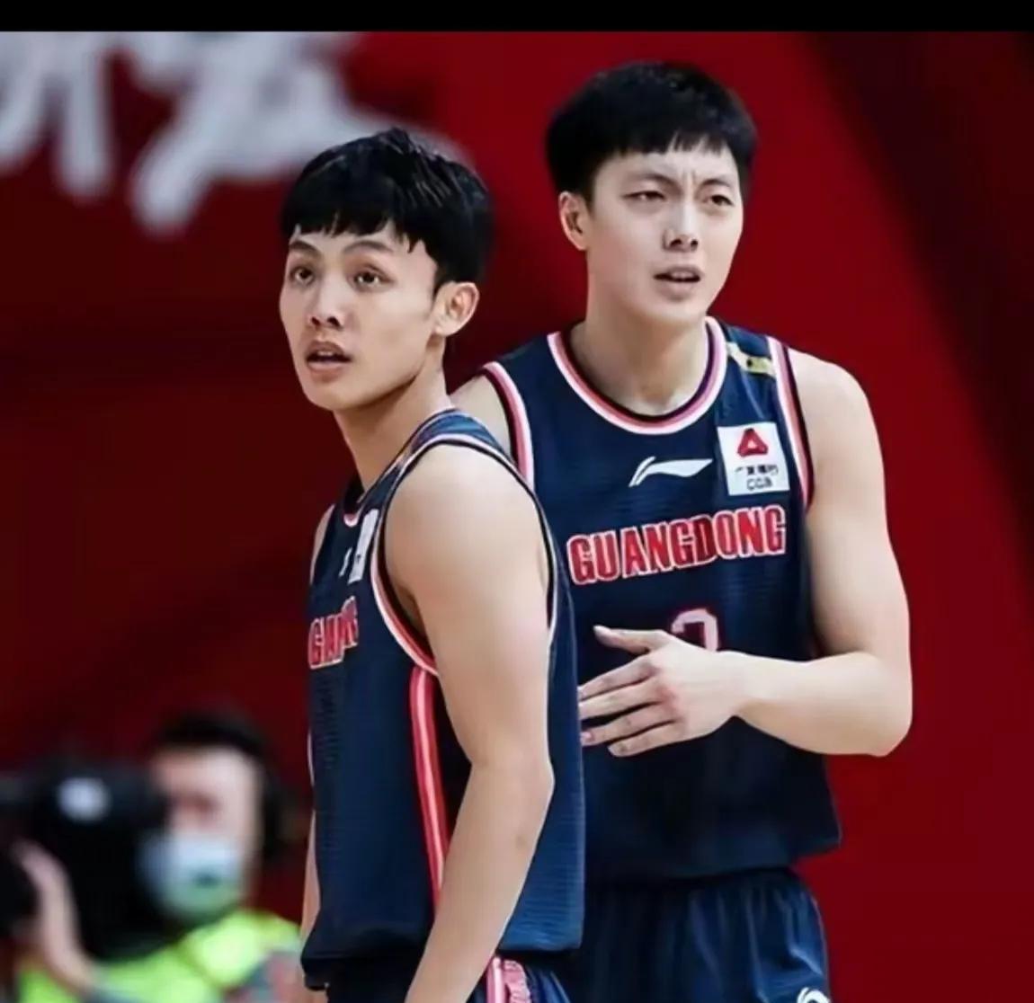 AG捕鱼乐园简介-场上实力均衡对决，球队备战态度坚定