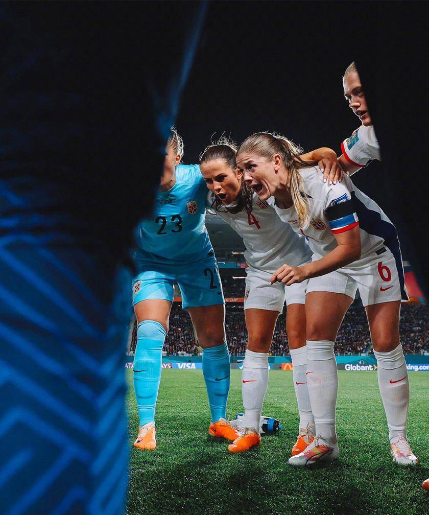 英格兰女足横扫挪威队,斩获胜利 英格兰女足横扫挪威队,斩获胜利