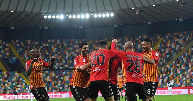 罗马遭遇客场惊险失利,保级压力增大 罗马遭遇客场惊险失利,保级压力增大