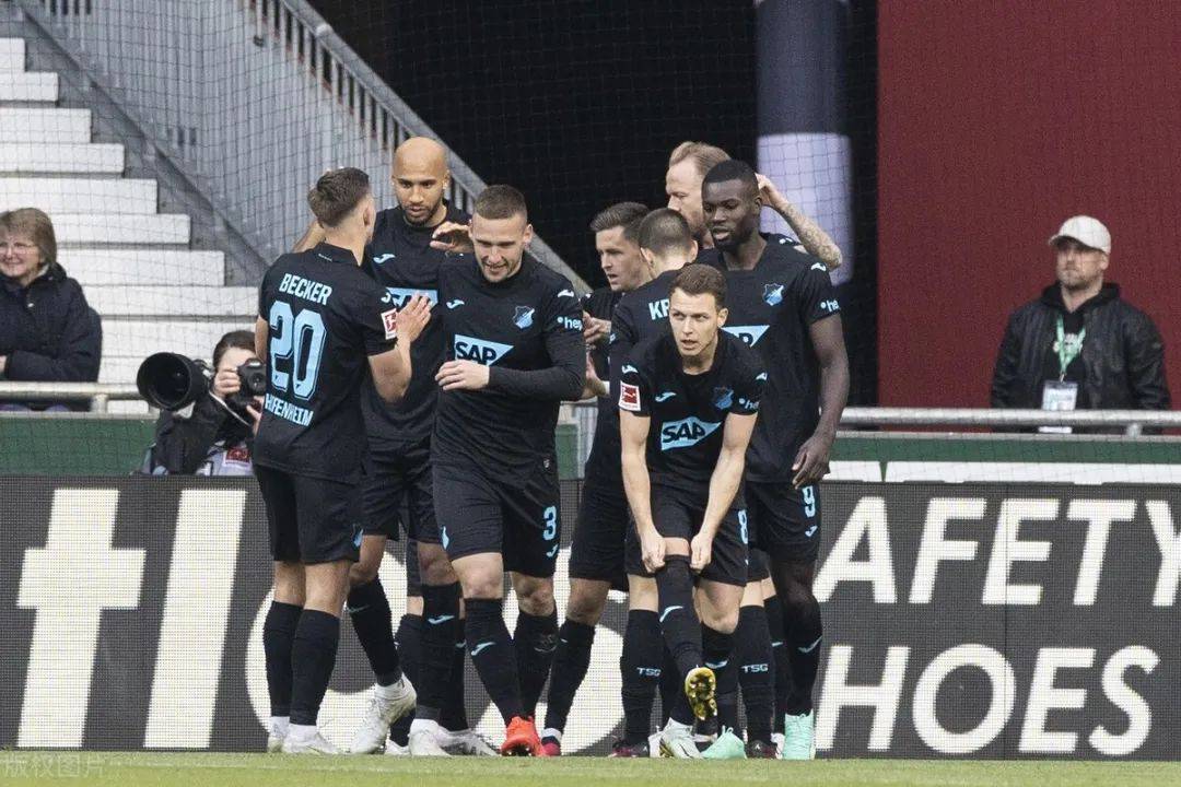 杜塞尔多夫在客场遭遇霍芬海姆主场威胁