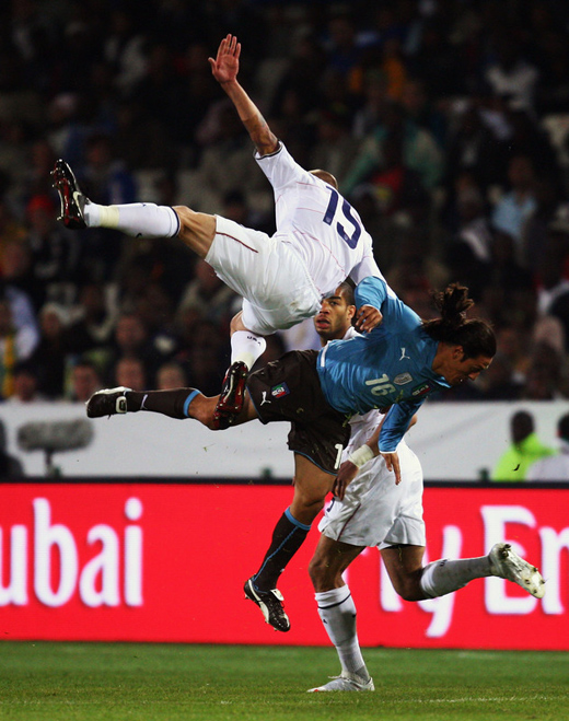 科尔多瓦队员在比赛中展现技术