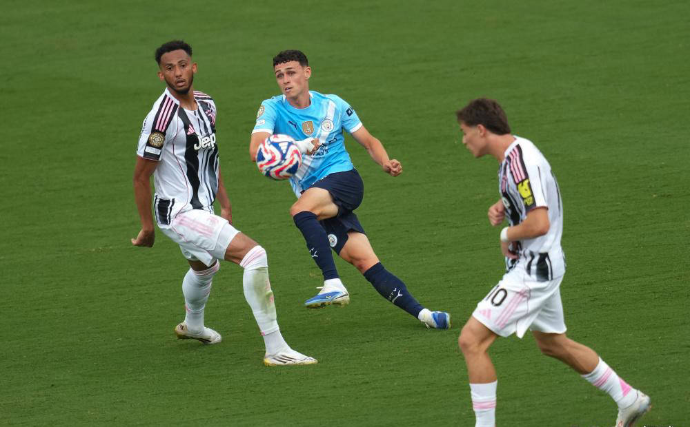 英超新冠比赛对手实力强悍，曼城备战加紧