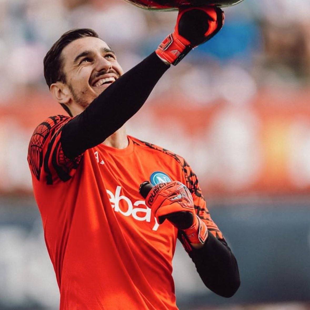 那不勒斯主帅下课,未来存疑 那不勒斯主帅下课,未来存疑