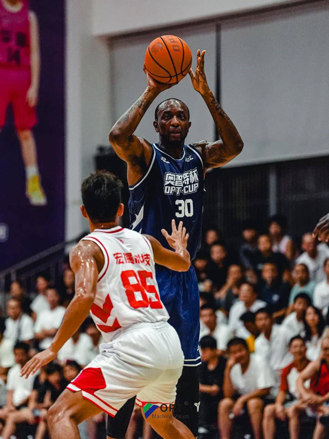AG捕鱼-男子篮球联赛再掀激烈对决,谁能称王?