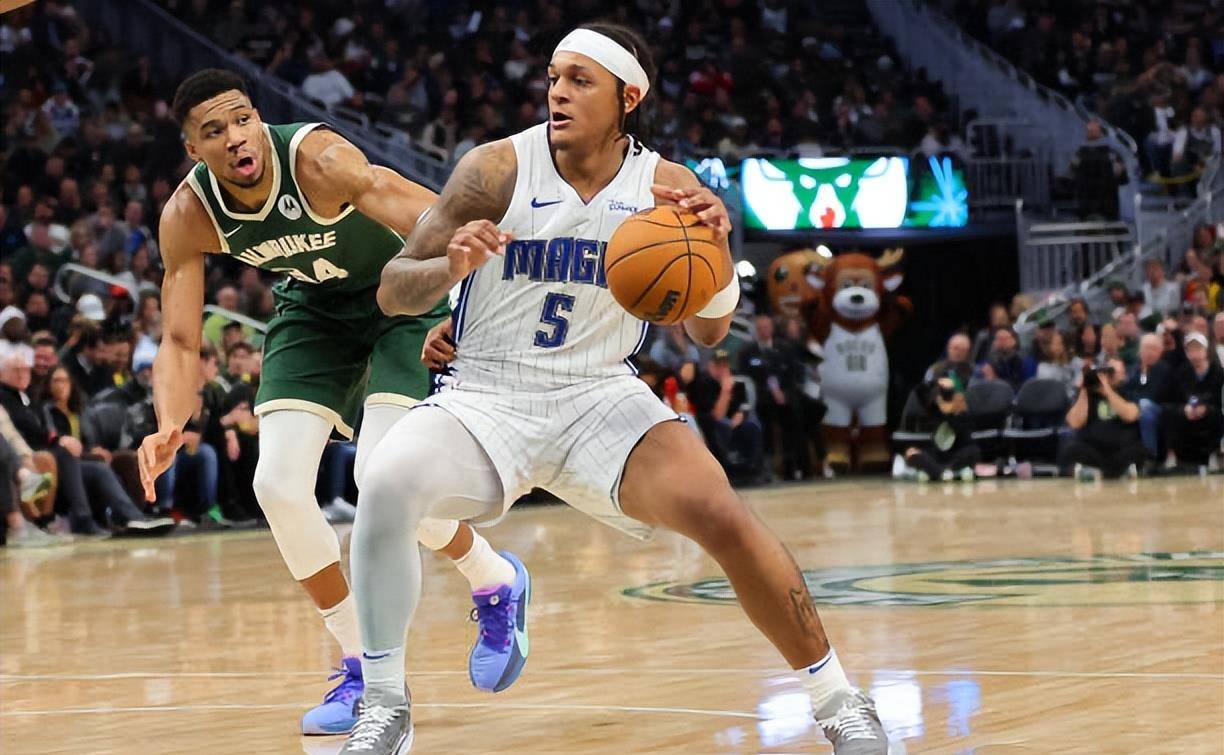 76人队年轻球员崭露头角，逐渐成长为球队支柱的简单介绍