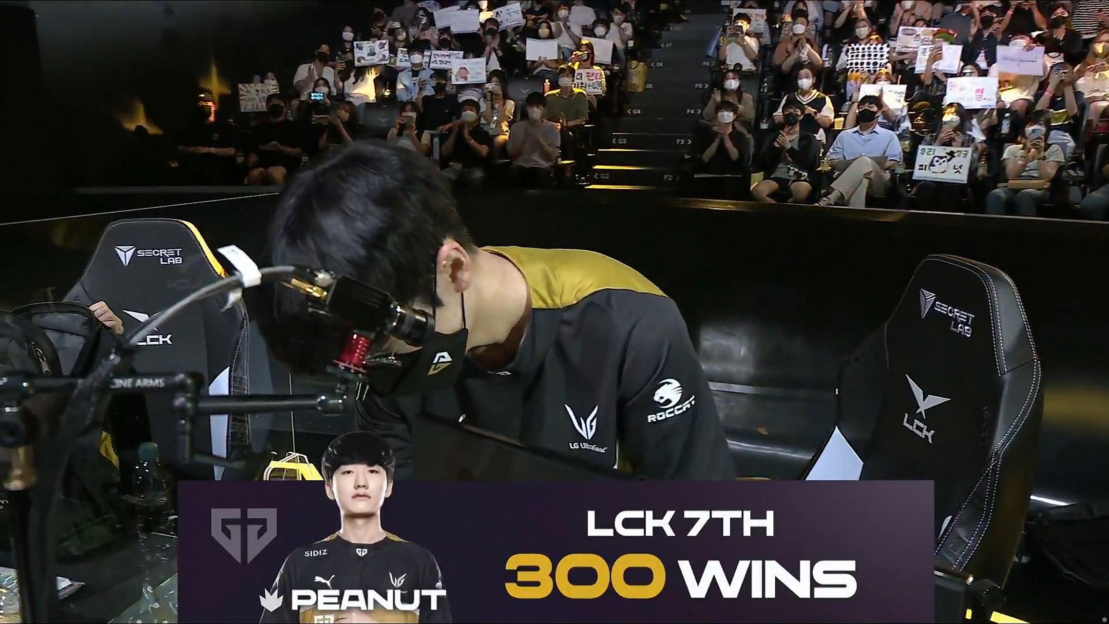 关于FLY绝杀BRO,Peanut开启传奇时刻鏖战多局小组赛,锁定晋级资格的信息 关于FLY绝杀BRO,Peanut开启传奇时刻鏖战多局小组赛,锁定晋级资格的信息