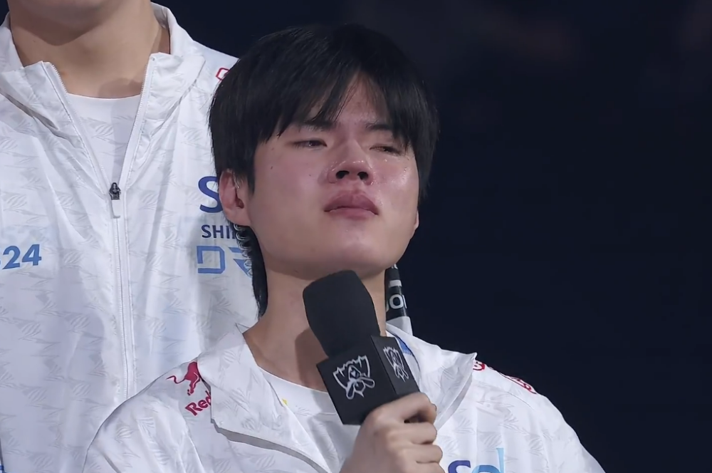 T1轻取TL,Deft完成史诗逆转焦点之战入围赛,引爆全场热议 T1轻取TL,Deft完成史诗逆转焦点之战入围赛,引爆全场热议