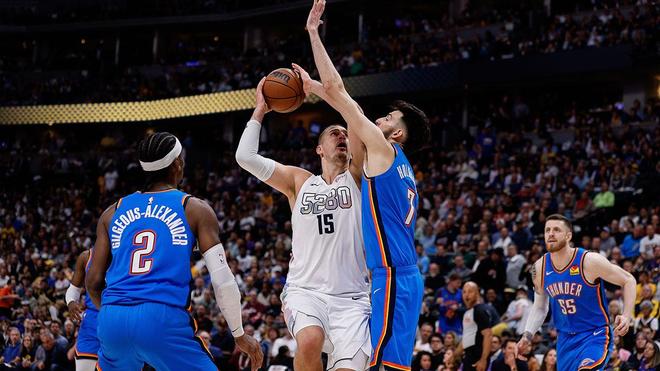 -雷霆队险胜掘金队,球队再次崛起