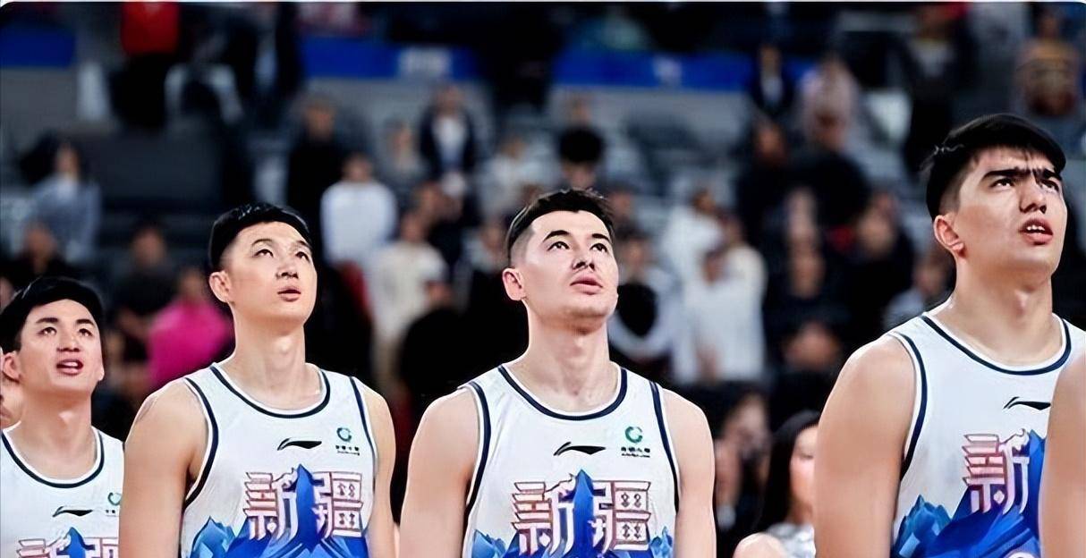 神州巅峰之争再起,新疆男篮蓄势待发 神州巅峰之争再起,新疆男篮蓄势待发