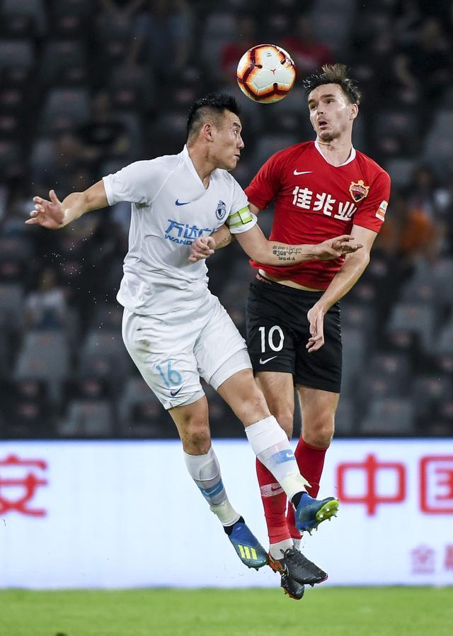 深圳佳兆业连胜,士气高涨,冲刺前四 深圳佳兆业连胜,士气高涨,冲刺前四