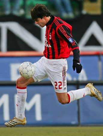 锡耶纳球员备战重要比赛，追求突破