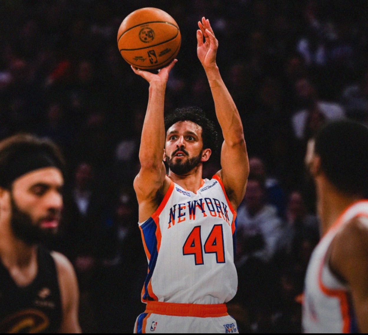 尼克斯队外援爆发,狂砍30+得分 尼克斯队外援爆发,狂砍30+得分